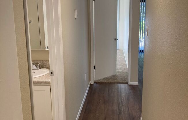 2 beds, 2 baths, 900 sqft, $1,475, Unit 157