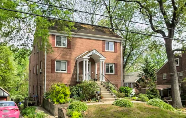 8203 Garland Avenue D&G GROUP LLC