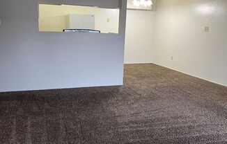 2 beds, 1 bath, $1,150, Unit 11