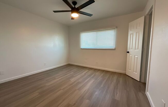 2 beds, 2 baths, 950 sqft, $1,400, Unit 212