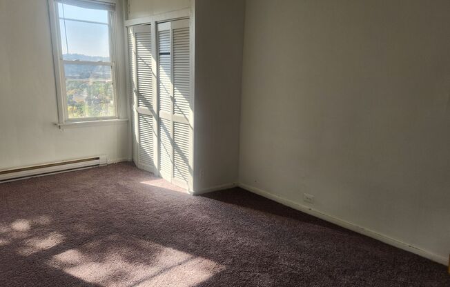 1 bed, 1 bath, 950 sqft, $1,100, Unit #1