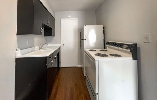 1 bed, 1 bath, 600 sqft, $675, Unit 1520-2