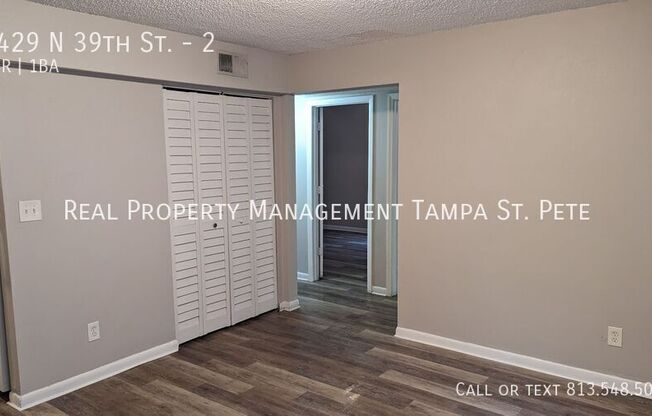 8429 N 39 ST