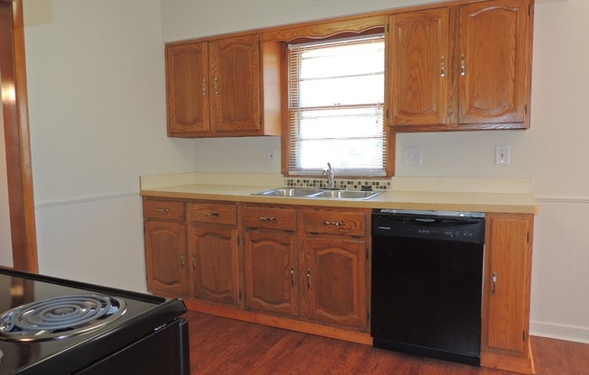 Astonishingly Renovated 3 Bedroom, 1.5 Bathroom Colonial!