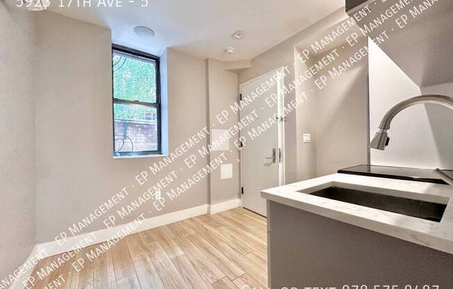 5923 17 AVE