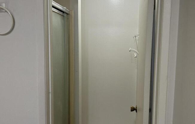 2 beds, 2 baths, 990 sqft, $2,975, Unit J203