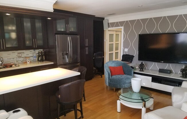 820 3 ST