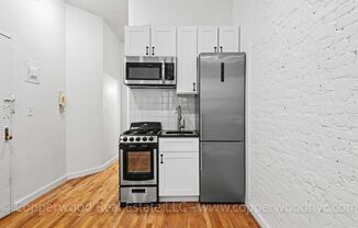 Studio, 1 bath, 390 sqft, $2,350, Unit D