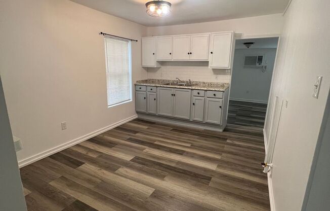 3/1 Home Available for Immediate Move In!