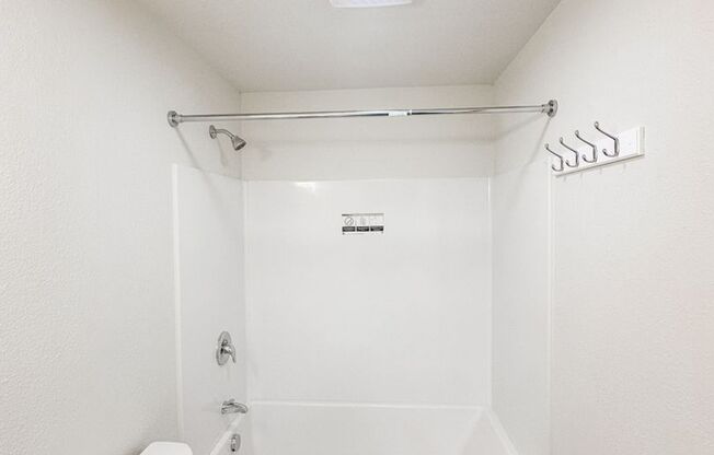2 beds, 1 bath, 788 sqft, $1,250, Unit 1873C