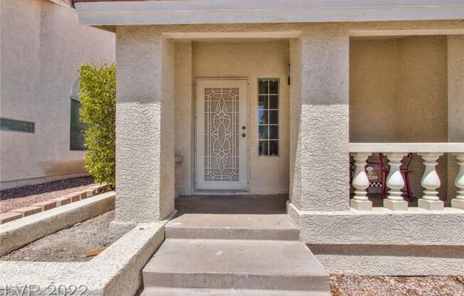 Newly Renovated 3 Bedroom Home with Pool