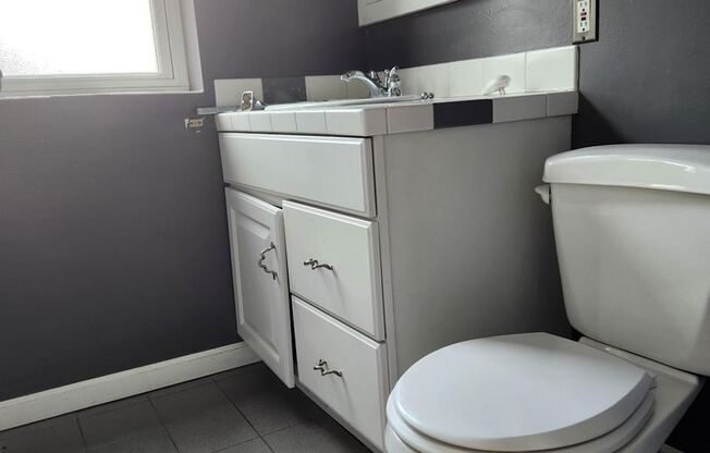 2 bedroom with 1 bath
