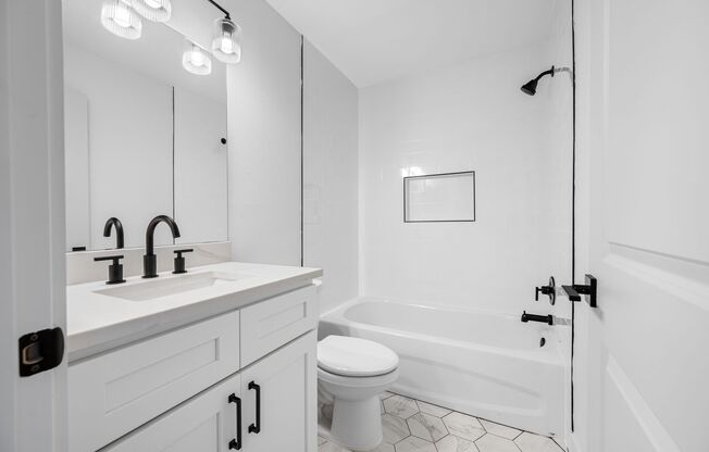 2 beds, 2.5 baths, 1,200 sqft, $1,995, Unit 13
