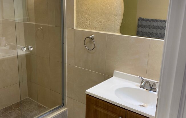 10402 SW 143 CT