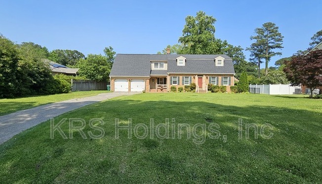 1205 MT PLEASANT DR