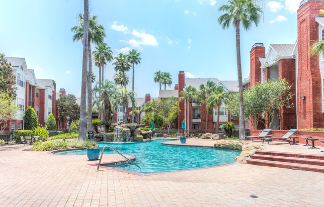Take a dip in this resort-inspired pool