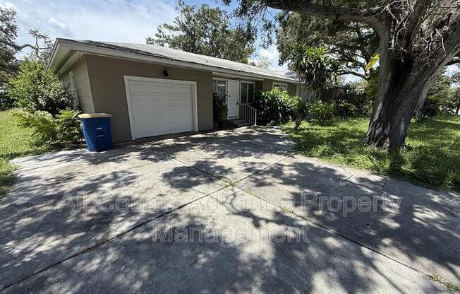 1564 TILLEY AVE