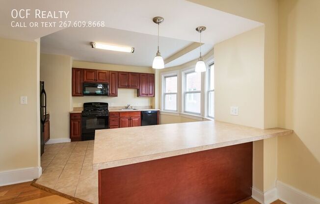 2248 BRYN MAWR AVE