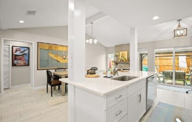 11915 Wander Ln, Austin, Texas 78750