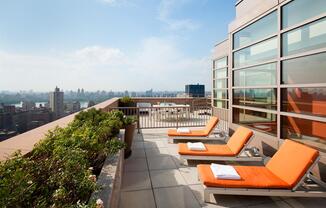 1 bed, 1 bath, $4,965, Unit 21R