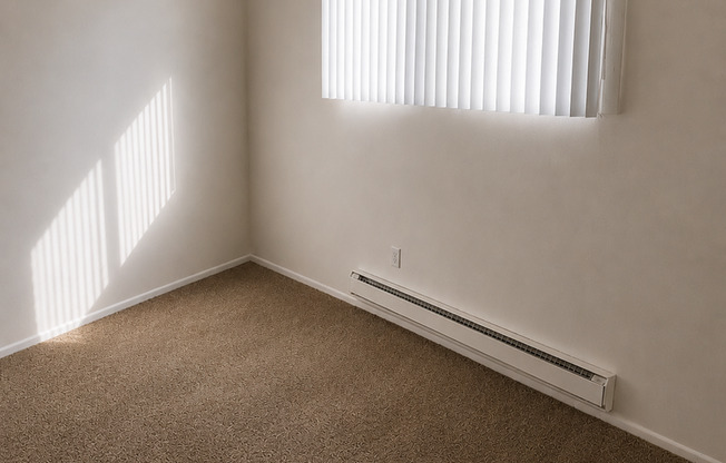 2 beds, 1 bath, 900 sqft, $1,350, Unit 01BN
