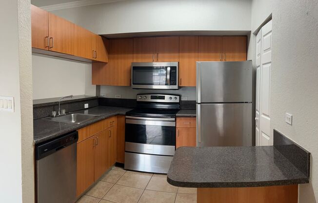 2 beds, 2 baths, 1,204 sqft, $2,067, Unit 10112-B1 - Bostonian