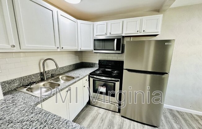 311 ASHLAWN DR