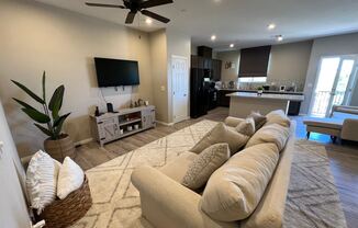 1198 SEABOARD CT