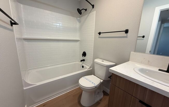 1 bed, 1 bath, 495 sqft, $2,675, Unit B-230