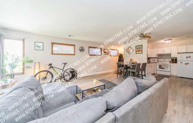 5322 INGERSOLL AVE