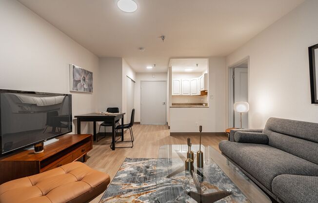 1 bed, 1 bath, 617 sqft, $1,767, Unit 238