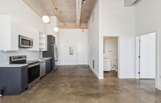 1 bed, 1 bath, 539 sqft, $1,450, Unit Unit 312