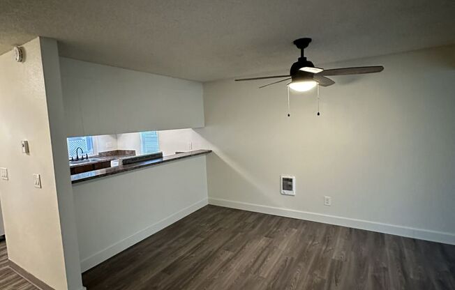530-Elmwood Village