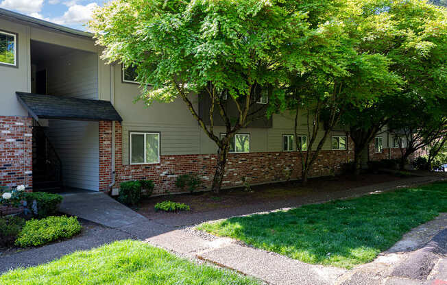 Skyline Apartments | Exterior