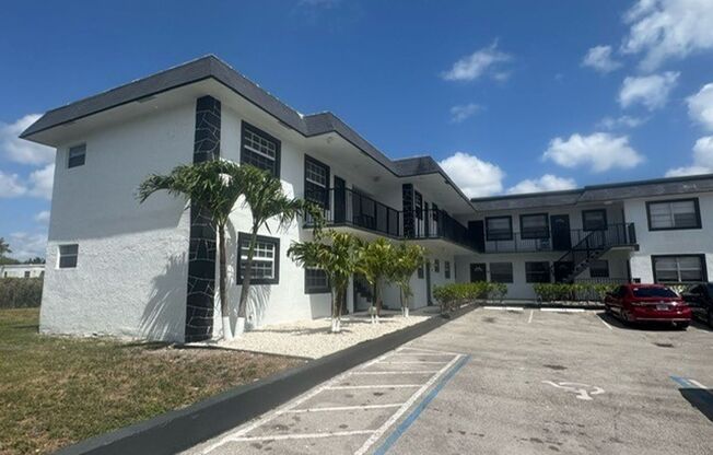 Davie Commons Apts LLC