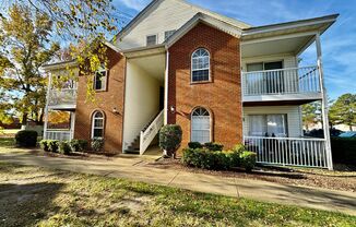 1st Floor/1-level Condo - Some Utilities Included!!! Community Pool & Clubhouse! Available 01-24-25!