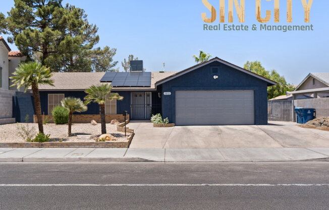 1800 N TORREY PNES DR