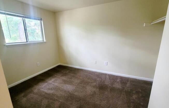 1808 WILLIAMSBURG RD