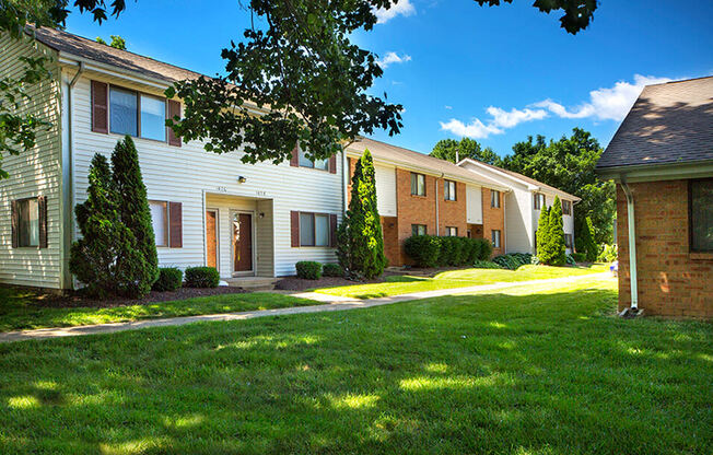 Beautiful green area at indian woods apartments