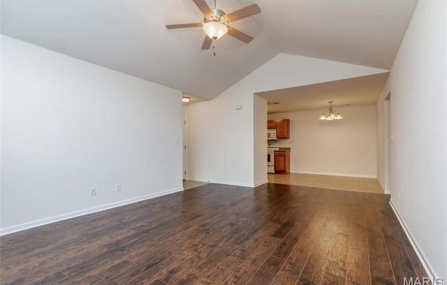 Lexington Place Apartments