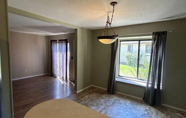 2 beds, 1.5 baths, $2,100