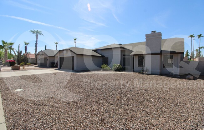 10879 E KALIL DR