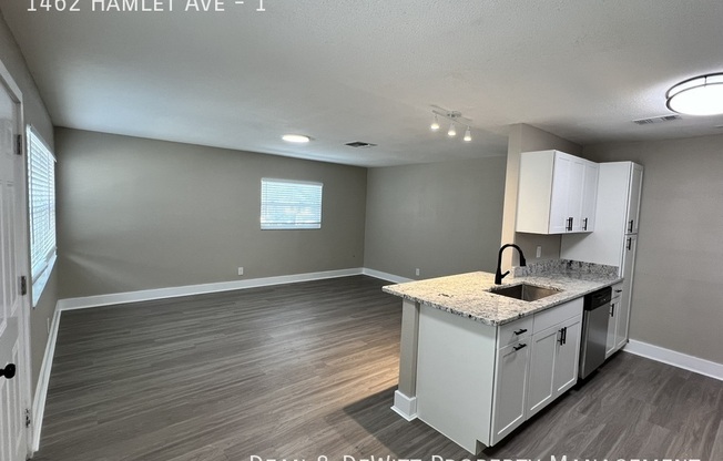 1462 HAMLET AVE