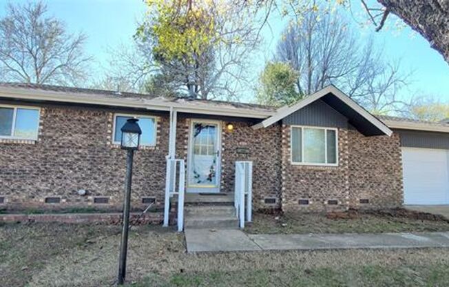 Adorable 3 bedroom, 1 & 1/2 bath home located in an established, desirable Sand Springs neighborhood.