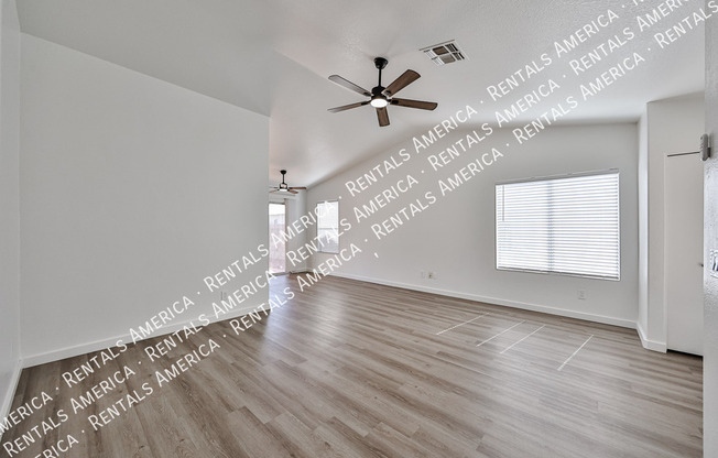 3627 W MELINDA LN