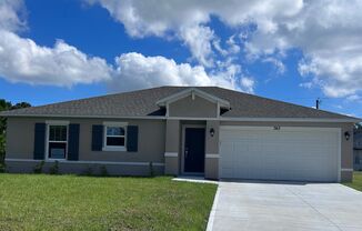 **Beautiful 4/2 HOME IN PALM BAY