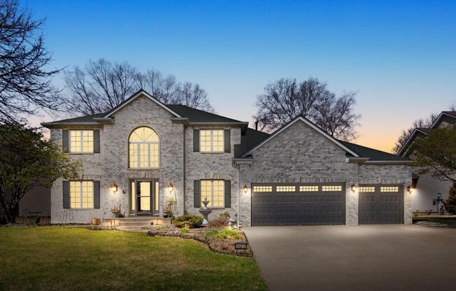 Luxury 4‑Bed Retreat with In‑Ground Pool & 3‑Car Garage – Available Aug 1