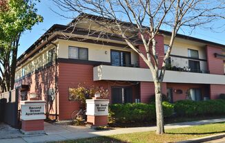 Second St Apartments