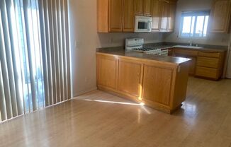 2 beds, 2 baths, $2,400