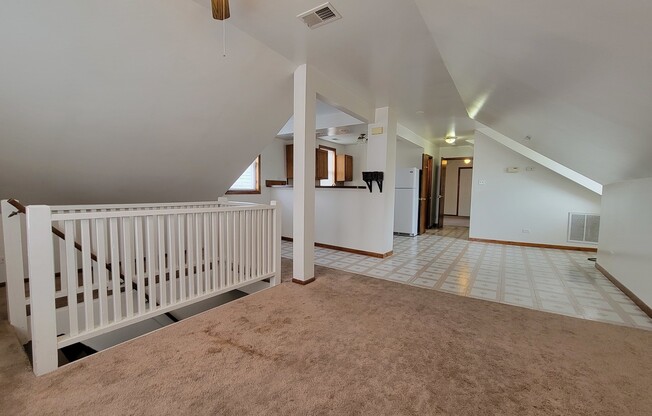 2505 N CLYBOURN AVE